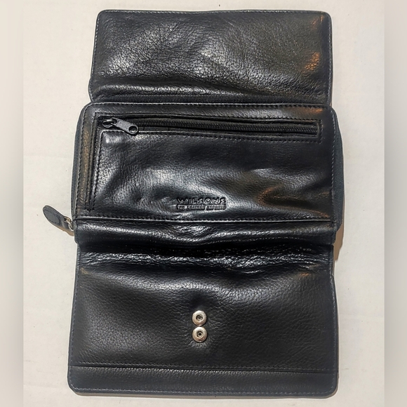 Wilsons Leather Fold Out Clutch Organizer Wallet - Picture 3 of 3